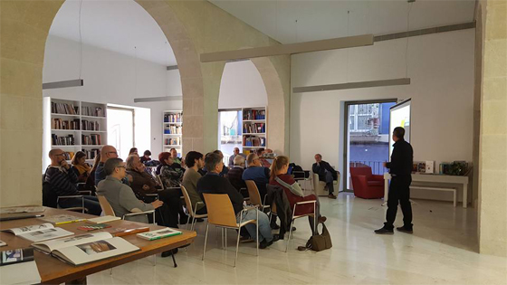 La Mesa del Arquitecto: encuentros con el arte y la arquitectura en el MACA