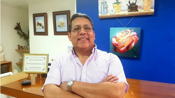 Galo Cabezas: “Dentro de lo horroroso destaco retazos del sentimiento”