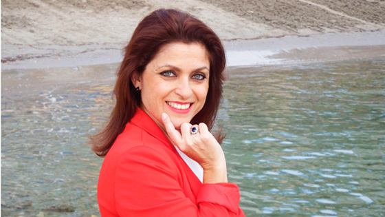 Paz Castelló, “Me dejo mucho de mí en cada libro”