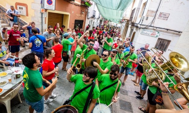 Hoy comienzan las fiestas patronales de Finestrat con tradición, pólvora, música y actos para todos los públicos
