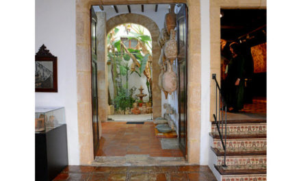 Xàbia dóna a conèixer els secrets del Museu Soler Blasco a través d’una ruta turística