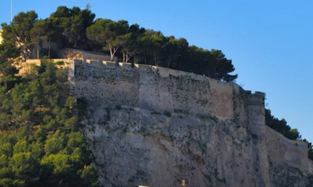 Cultura de Dénia propone la experiencia de visitar el castillo a la hora del crepúsculo