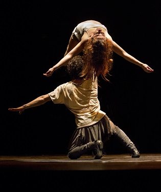 WAKE APP!: el circ desperta en el Teatre Principal d’Alacant