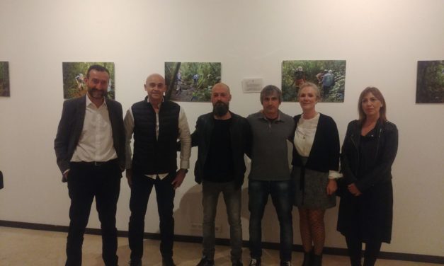 Inauguración de la exposición de Oxizonia en Elche