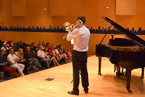 Benidorm promociona la XXXI edición del Curso Internacional de Música