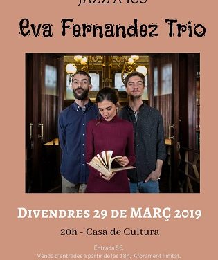 Los aficionados al jazz tienen este viernes una cita en Xàbia con el trío liderado por la joven saxofonista y cantante Eva Fernández
