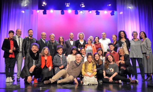 Els premis TAULES de teatre amateur, uneixen festa i reconeixements en El Pinós