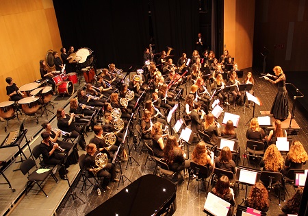 Las mujeres y diversas disciplinas artísticas dialogan a través de la música en el Auditori Teulada Moraira
