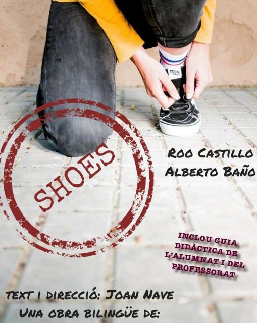 Esclafit Teatre representa la obra bilingüe «Shoes» en el Paraninfo de la UA