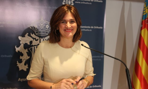 Oriola rep ajudes del Consell per a la promoció turística de les festes i les platges