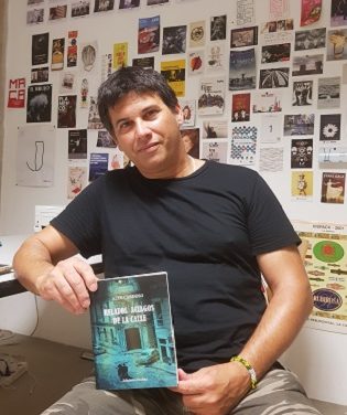 Alex Cardoso, un forjador de relatos de género negro cuyo motor son los recuerdos y la música