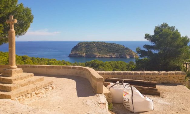 Xàbia mejora las sendas para acceder a pie a las calas del Portitxol