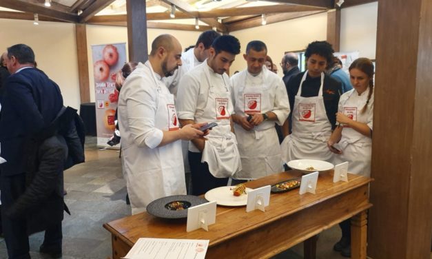 Adrián Abril, ganador del IX Concurso de Cocina Creativa con Granada Mollar