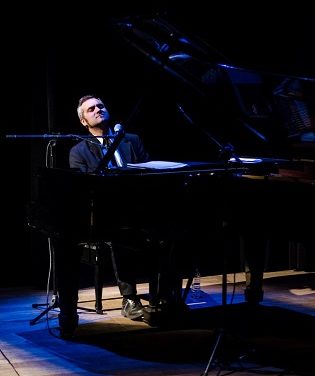 SOStenemos Cultura presenta a Mariano Siccardi, músico pianista