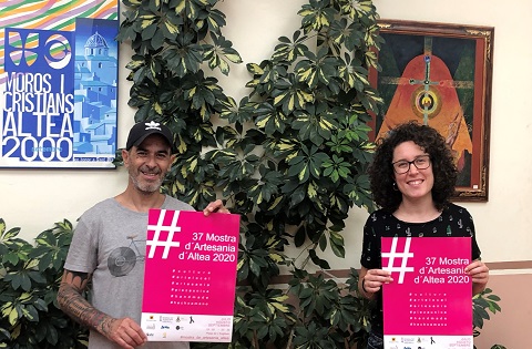 La plaça de l’Església d’Altea dóna la benvinguda a la 37a edició de la Mostra d’Artesania
