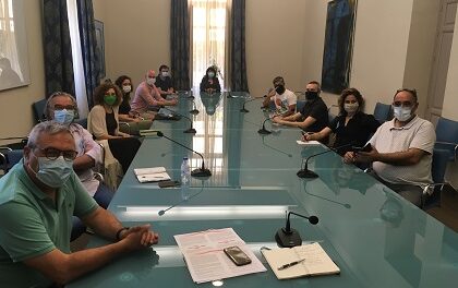 La Diputació estudia el desenvolupament d’un programa cultural a la tardor de la mà del sector de les arts escèniques