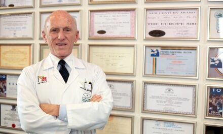 ‘Forbes’ incluye en un nuevo libro al oftalmólogo alicantino Jorge Alió como uno de los médicos más ‘Top’ de España