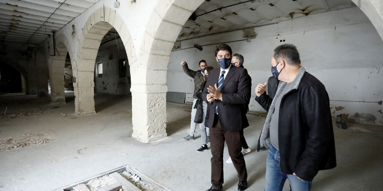 L’equip redactor del pla director de Las Cigarreras inicia els treballs per a rehabilitar les antigues instal·lacions Tabaquera