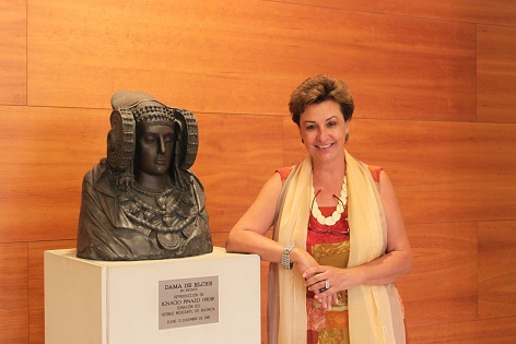Dimite la directora del Instituto Alicantino de Cultura Juan Gil-Albert