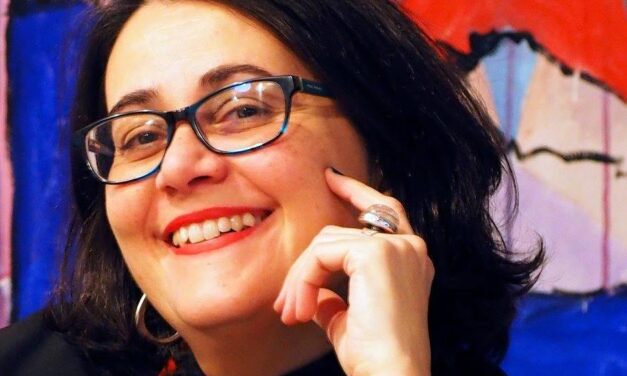 Cruzamos El Puente de los Espejos con… María García Zambrano: Diarios de la alegría