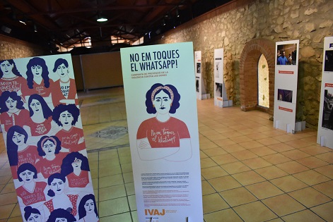 El Forn Cultural de Peter acoge la exposición “No em toques el WhatsApp” sobre la violencia machista