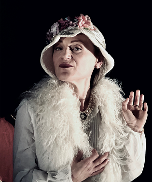 Homenaje a Clara Campoamor en la Casa Mediterráneo con motivo del Día Internacional de la Mujer