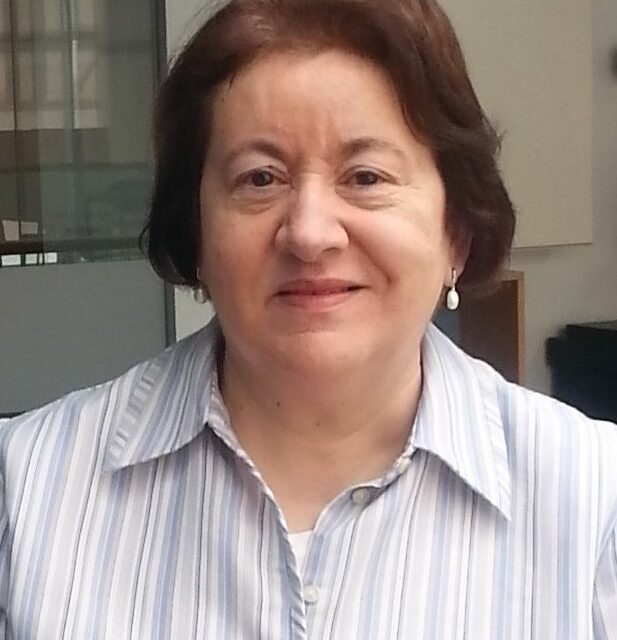 Cruzamos El Puente de los Espejos con… Consuelo Jiménez de Cisneros: Memorial de Mayo
