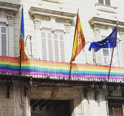 El Ayuntamiento de Orihuela organiza teatro, charlas, exposiciones y conciertos para celebrar el orgullo LGTBI
