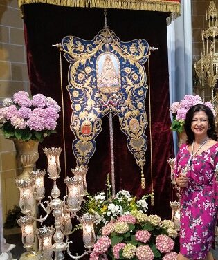 Gracia de Pascual, nueva presidenta de la Hermandad del Rocío de Alicante con el 86,05% de apoyo de los hermanos participantes en el cabildo de elección