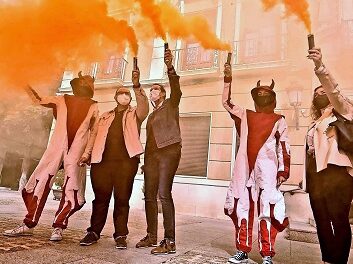 Elda celebrarà el divendres el Dia de la Comunitat amb l’espectacular representació de ‘El sueño de Poseidón’ i el dissabte amb una cercavila de la banda de la AMCE Santa Cecilia