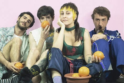 La niña polaca y Finde Fantasma actúan en el V M Fest de Fundación Mediterráneo