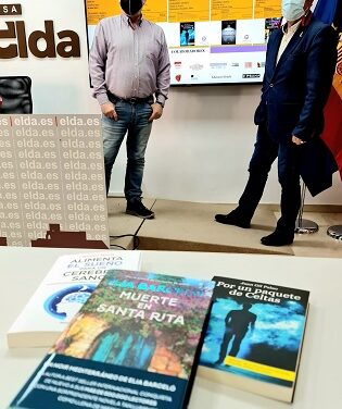 Elda acollirà el 28 d’abril la presentació nacional de ‘Muerte en Santa Rita’, la nova novel·la d’Elia Barceló