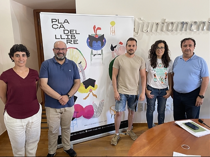 Elche acoge este fin de semana la ‘Plaça del Llibre‘’ con más de una veintena de actividades culturales en valenciano