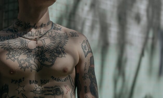 Els tatuats