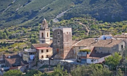 La Torre de Almudaina celebra el XIII aniversario de su apertura al público con una jornada de puertas abiertas