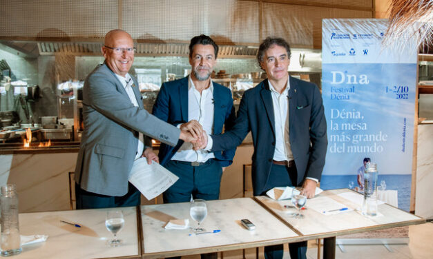 D*NA Festival Dénia prepara su quinta edición invitando a disfrutar de una mesa interminable junto al mar