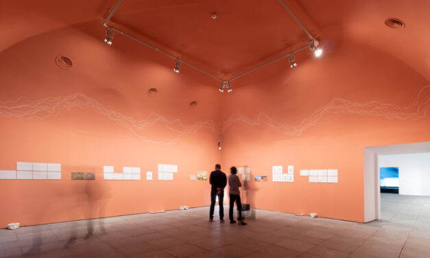 La Sala de exposiciones de la Lonja presenta la exposición «Diálogos. Dos caminos hacia la luz»
