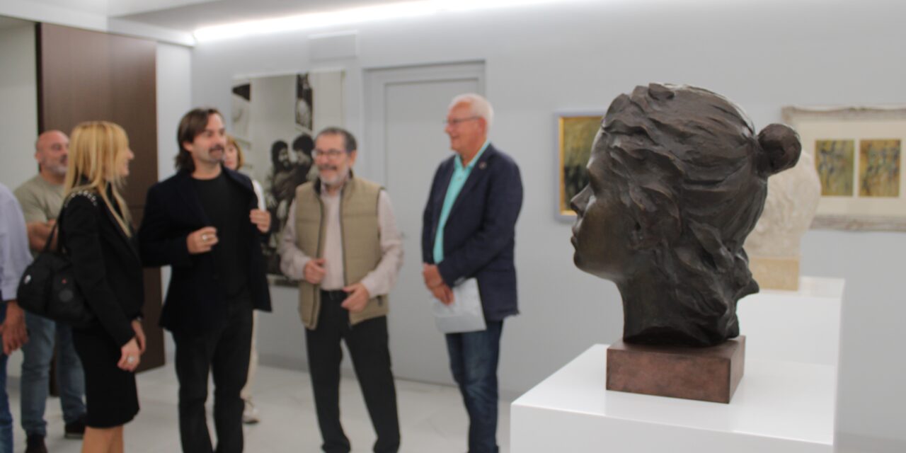 L’Espai d’Art Joan Castejón de Dénia celebra el seu segon aniversari amb una exposició dedicada al mestre de l’art fantàstic José Hernández