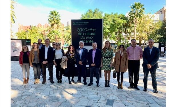 Asp acull l’exposició itinerant d’art de Vins Alacant DOP