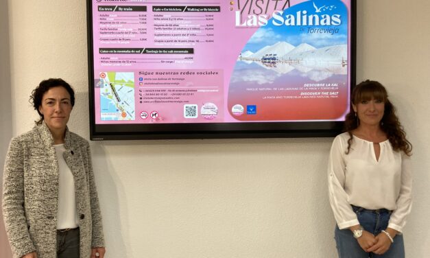 Presentada la nueva iniciativa turística de rutas guiadas a pie o en bici en las salinas de Torrevieja