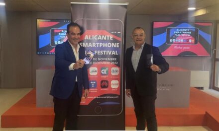 Antonio Peral valora la propuesta “innovadora” del I Festival de Cortometrajes con móvil de la provincia de Alicante