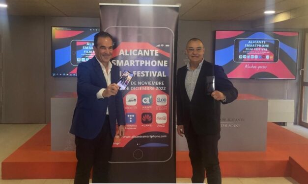 Antonio Peral valora la propuesta “innovadora” del I Festival de Cortometrajes con móvil de la provincia de Alicante