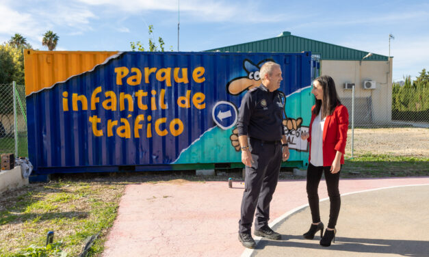 Juventud echa mano del arte urbano para lavar la cara al circuito de Educación vial de l’Alfàs