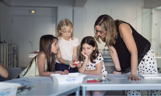 El programa Aquae STEM llança una nova edició més digital per a continuar fomentant les vocacions científiques en les xiquetes