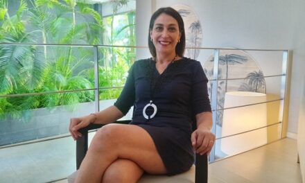 Consuelo Sellers: “diseñé el proyecto DAS · Dones artistas silenciades para descubrir artistas alicantinas”