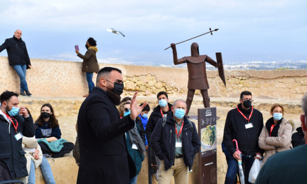 Compte arrere per a la major recreació històrica celebrada al Castell de Santa Bàrbara
