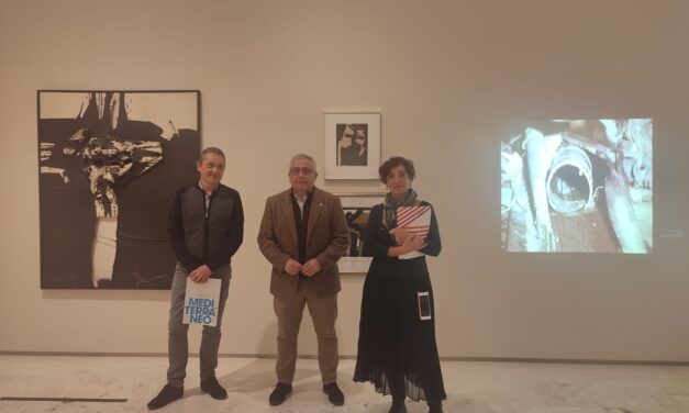 El MACA presenta una selecció d’obres realitzades en el context més abstracte del Segle XX amb Manolo Millares com a protagonista