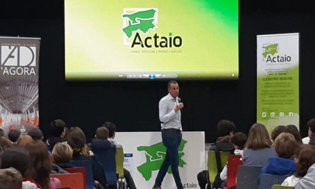 ACTAIO organitza una trobada entre professionals de diferents sectors amb alumnes de l’ESO per a desmuntar estereotips de gènere en diferents treballs