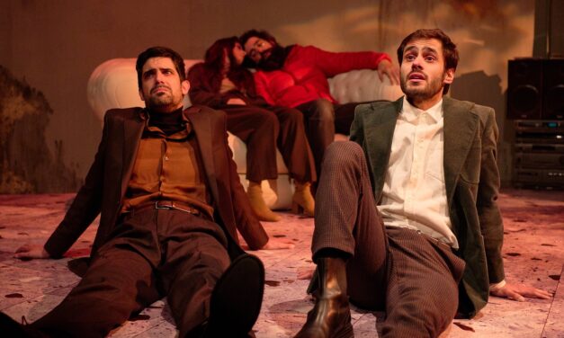 El Teatre Arniches ofereix teatre i dansa d’alt voltatge per a combatre el fred