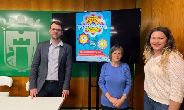 Més que Art organiza una muestra de artesanía de primavera en el Parque El Campet de Petrer